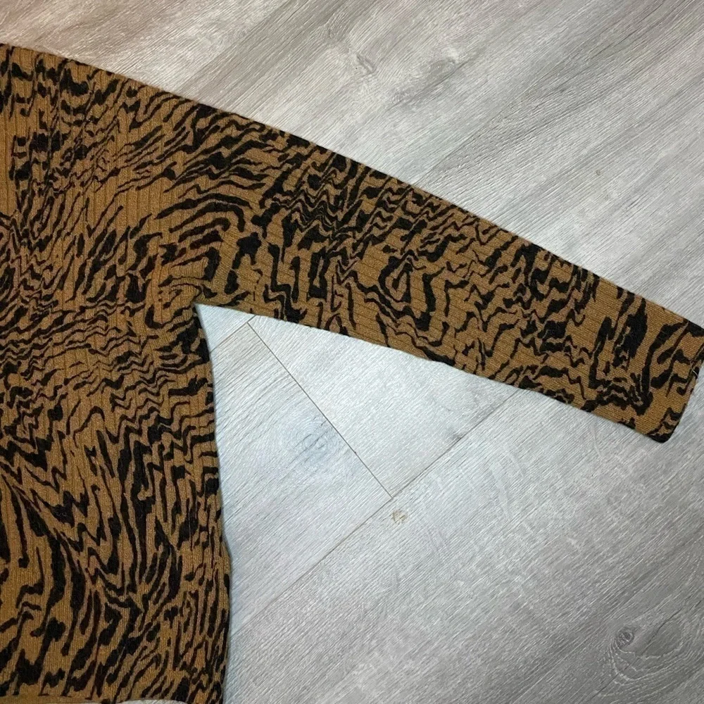 Madewell Tigerized Cameron Ribbed Cardigan Sweater in Coziest Yarn